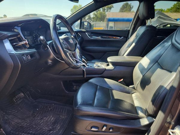 2020 CADILLAC XT5