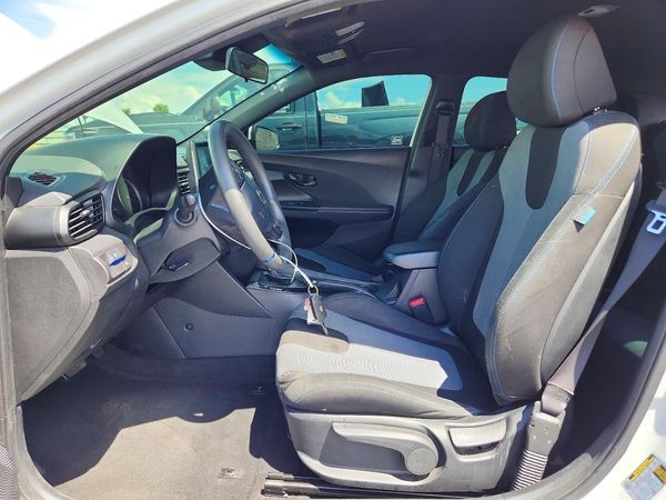 2019 HYUNDAI VELOSTER 2.0L and 2.0L Premium