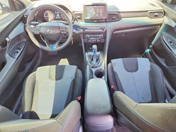 2019 HYUNDAI VELOSTER 2.0L and 2.0L Premium