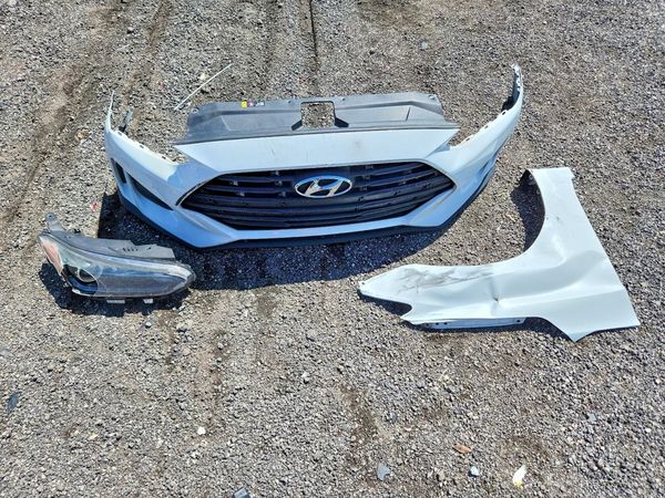 2019 HYUNDAI VELOSTER 2.0L and 2.0L Premium