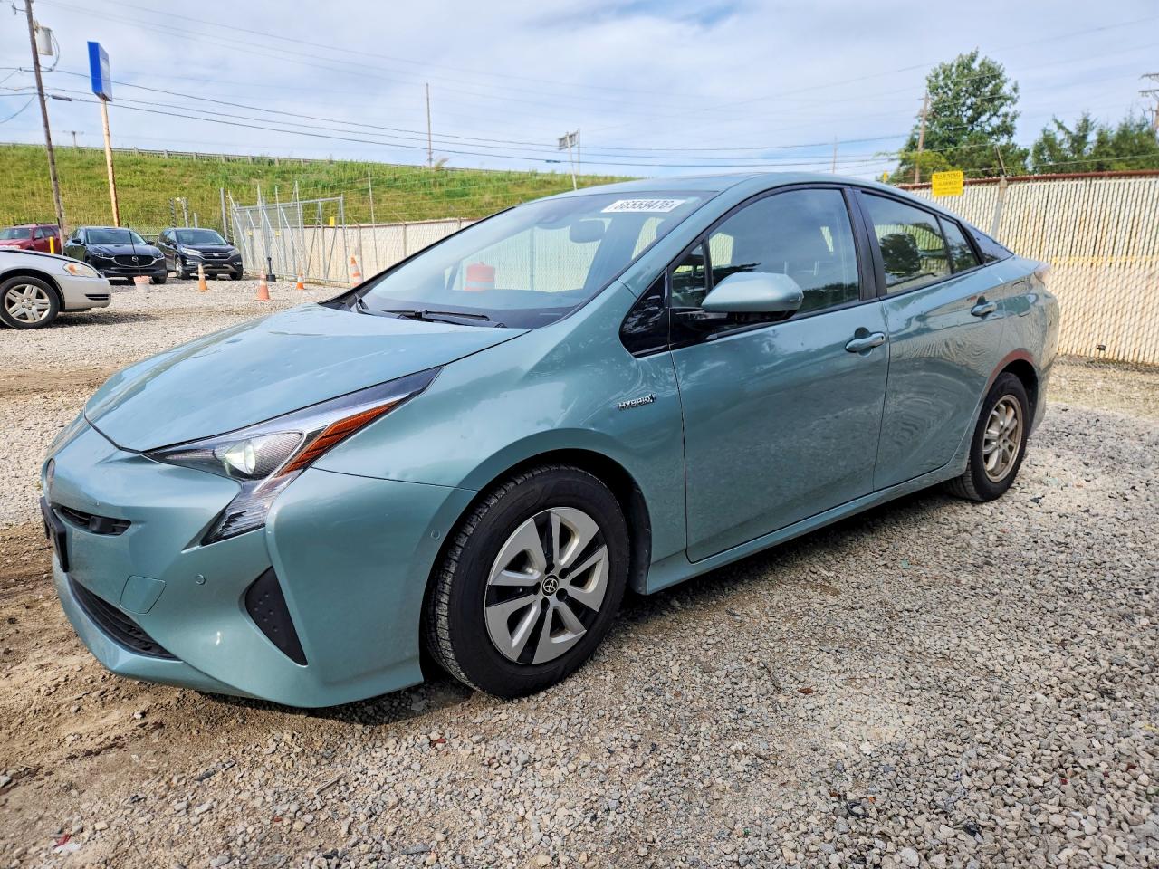 2017 TOYOTA PRIUS