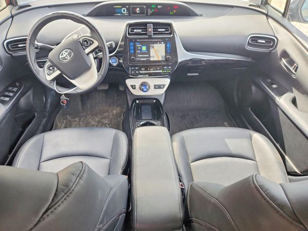 2017 TOYOTA PRIUS