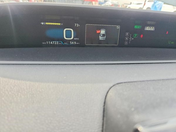 2017 TOYOTA PRIUS