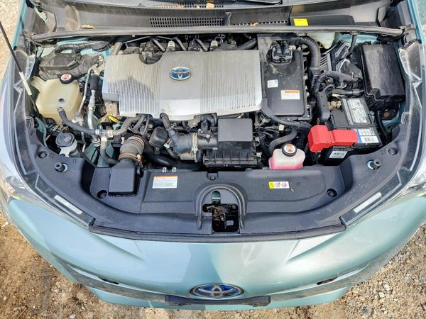 2017 TOYOTA PRIUS