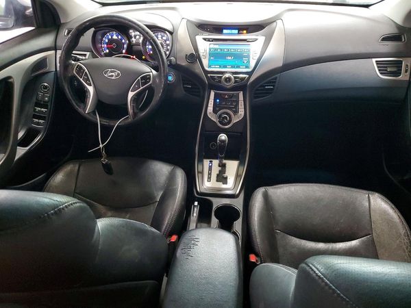 2012 HYUNDAI ELANTRA GLS(Middle grade)