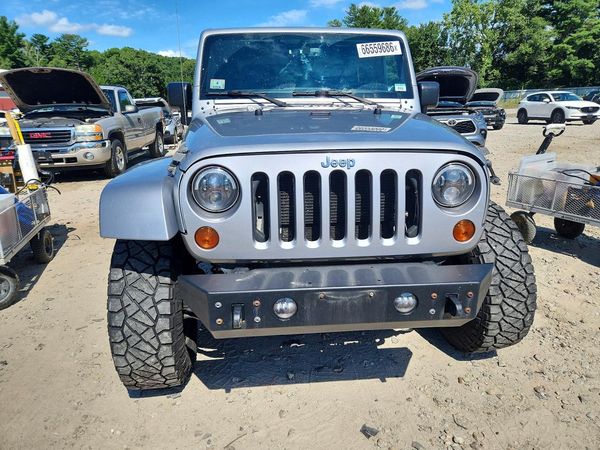 2013 JEEP WRANGLER Rubicon