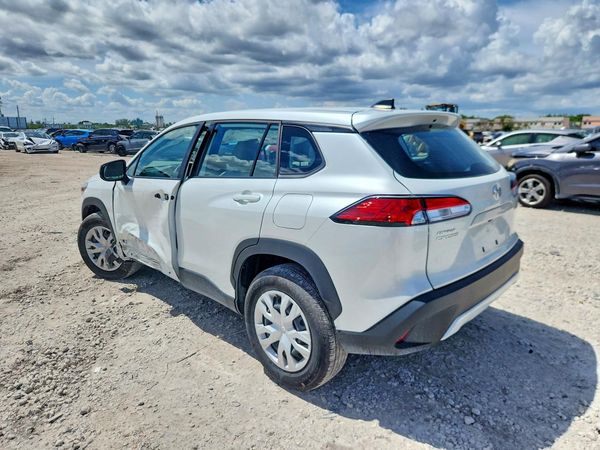 2025 TOYOTA COROLLA CROSS