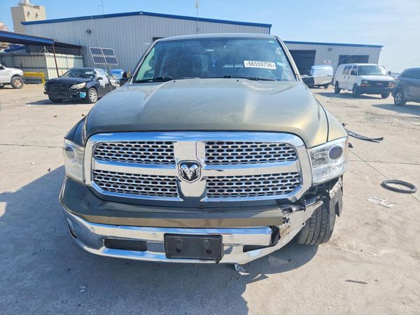 2015 RAM 1500 Laramie