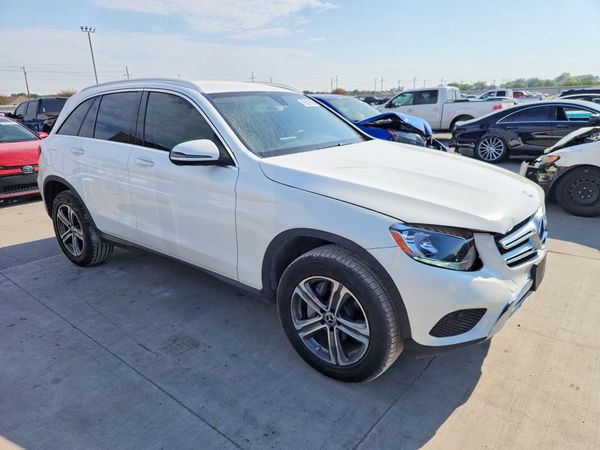 2019 MERCEDES-BENZ GLC GLC300