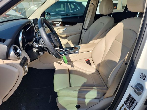 2019 MERCEDES-BENZ GLC GLC300
