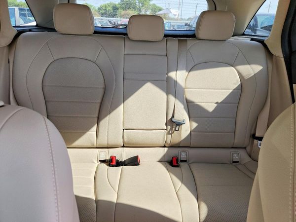 2019 MERCEDES-BENZ GLC GLC300