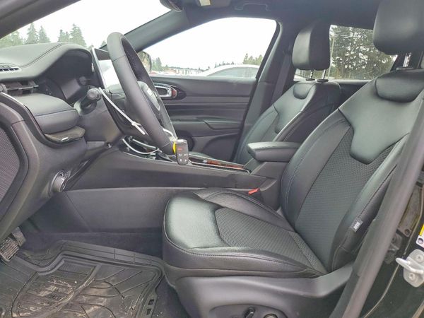 2026 JEEP COMPASS Latitude/North