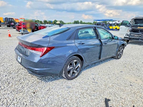 2023 HYUNDAI ELANTRA