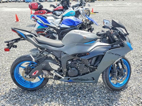 2026 KAWASAKI ZX636