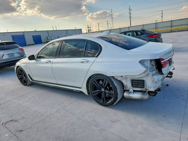 2019 BMW 750