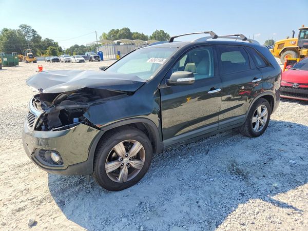 2013 KIA SORENTO