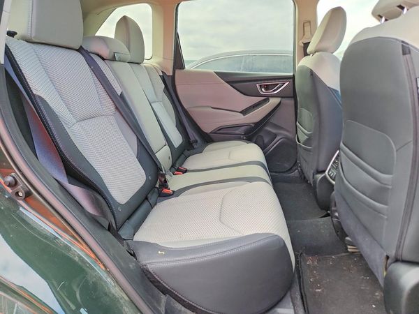 2024 SUBARU FORESTER Premium