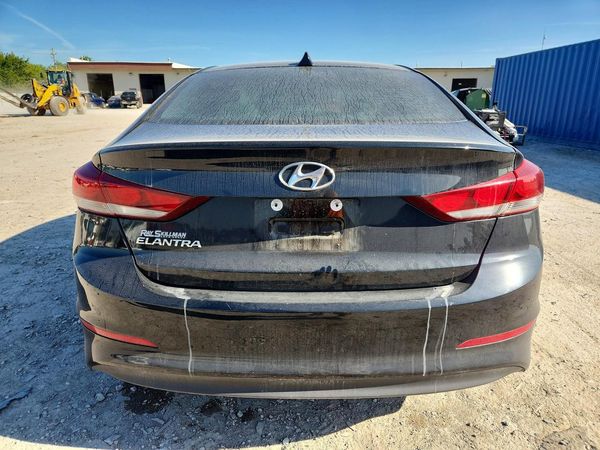 2018 HYUNDAI ELANTRA