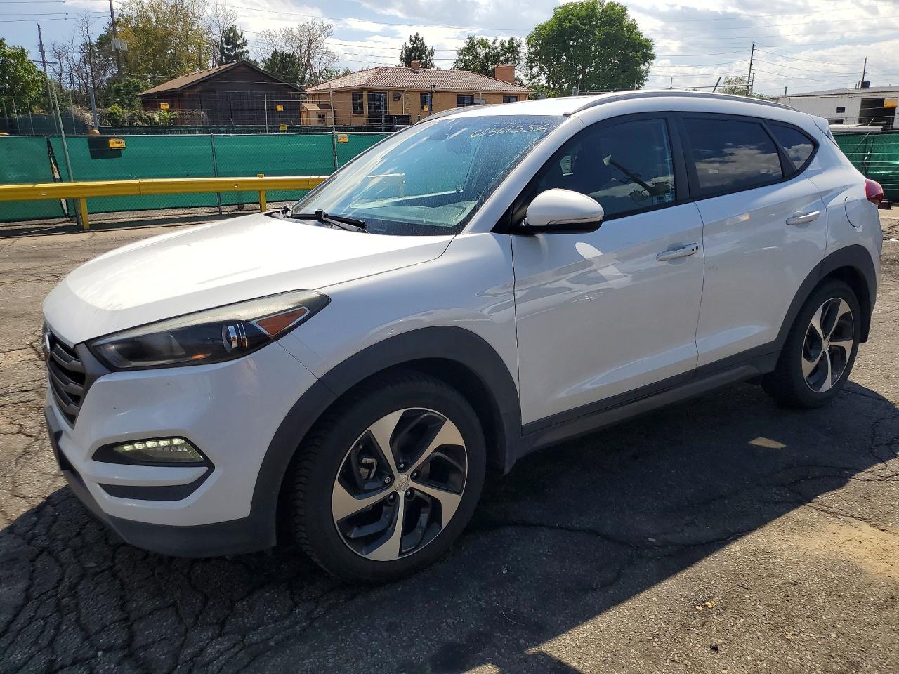 2016 HYUNDAI TUCSON
