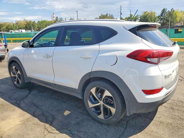 2016 HYUNDAI TUCSON