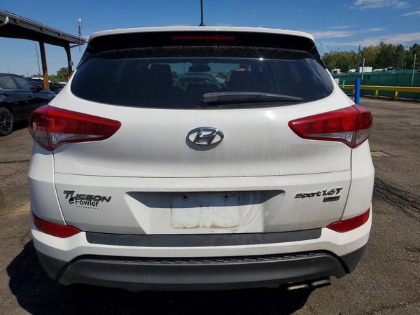 2016 HYUNDAI TUCSON
