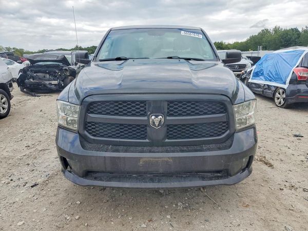 2017 RAM 1500 ST