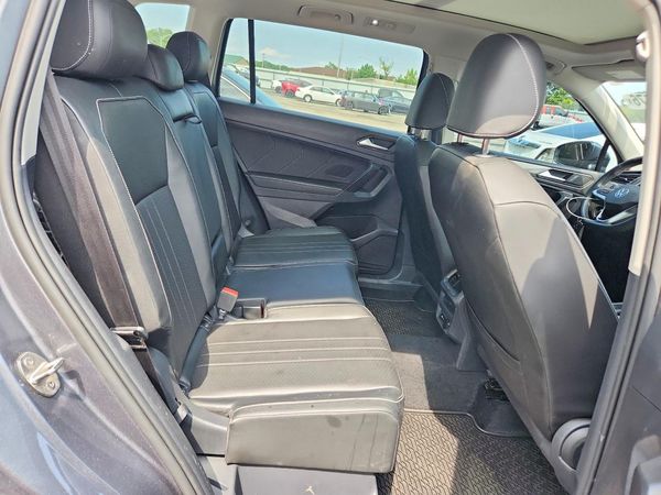2022 VOLKSWAGEN TIGUAN 4Motion SE