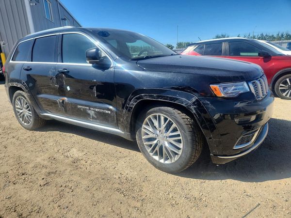 2018 JEEP GRAND CHEROKEE Summit