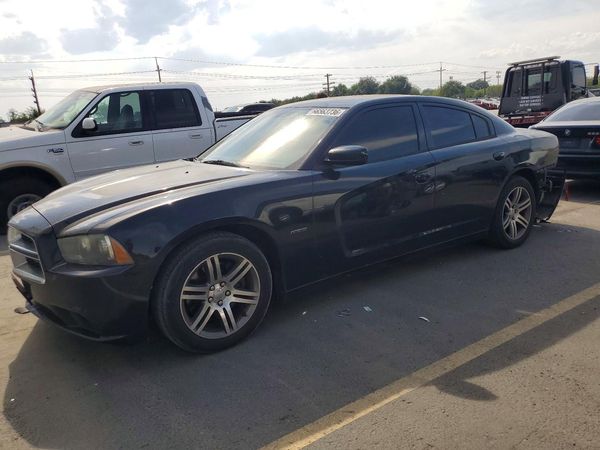 2013 DODGE CHARGER
