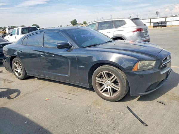 2013 DODGE CHARGER