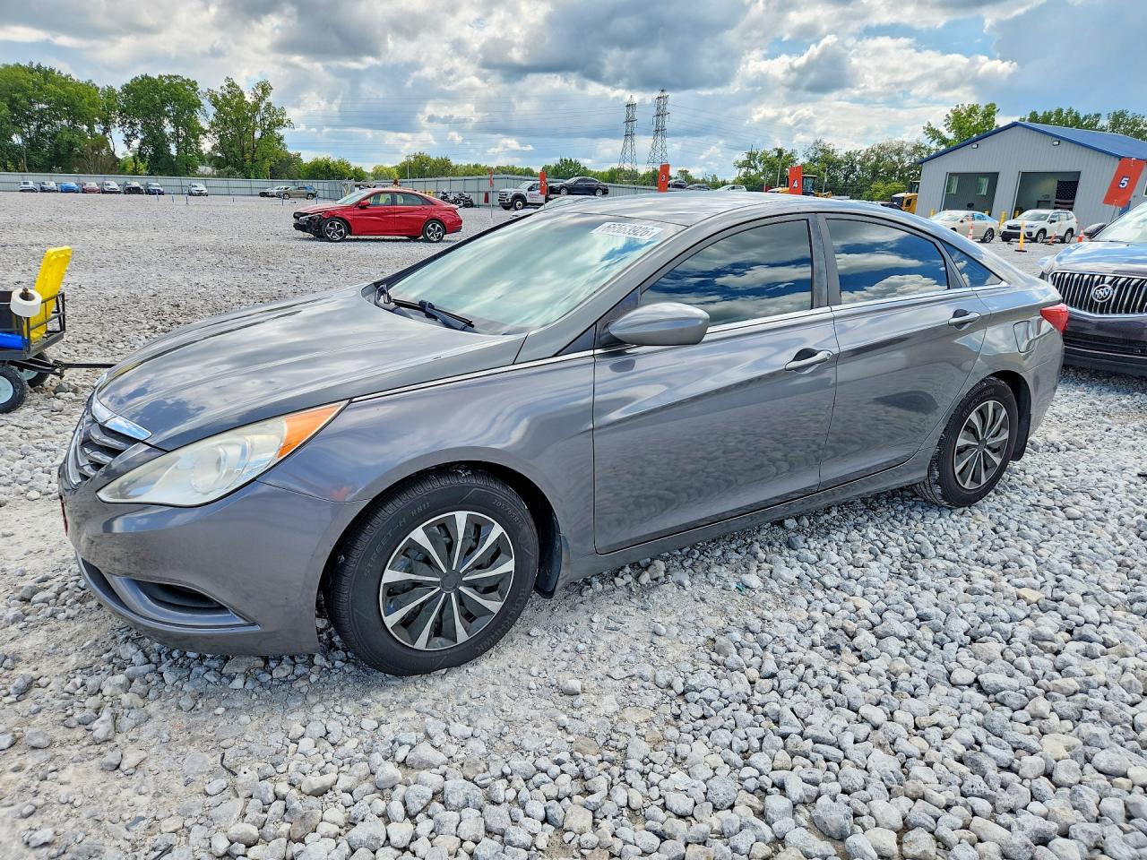 2013 HYUNDAI SONATA GLS/ GLS Popular