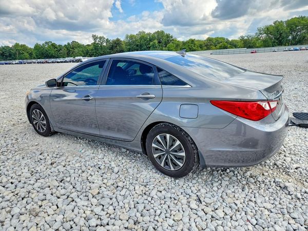 2013 HYUNDAI SONATA GLS/ GLS Popular