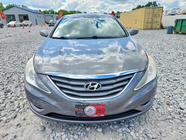 2013 HYUNDAI SONATA GLS/ GLS Popular