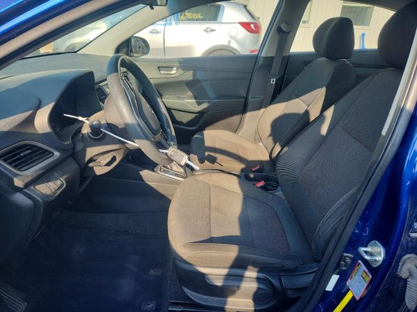 2018 HYUNDAI ACCENT SE and SEL