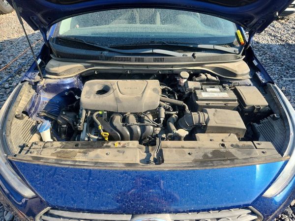 2018 HYUNDAI ACCENT SE and SEL