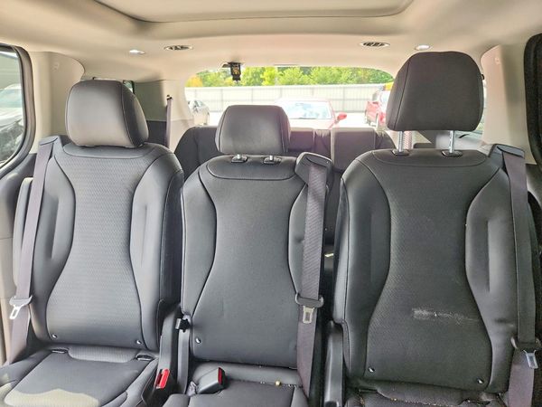 2025 KIA CARNIVAL