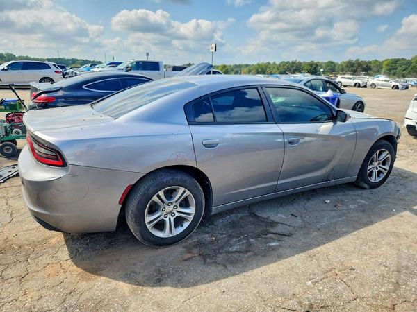 2017 DODGE CHARGER SE