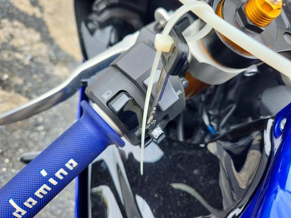 2025 YAMAHA YZFR7