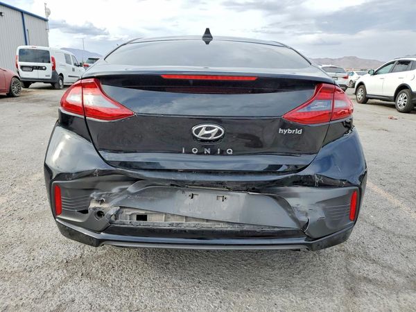 2018 HYUNDAI IONIQ Limited (HEV)