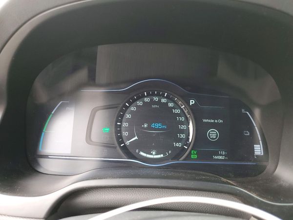 2018 HYUNDAI IONIQ Limited (HEV)