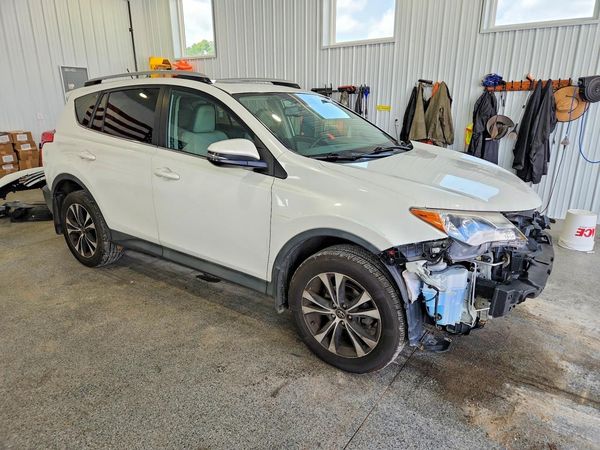 2015 TOYOTA RAV4 Limited (G Grade) — Passenger 3/4