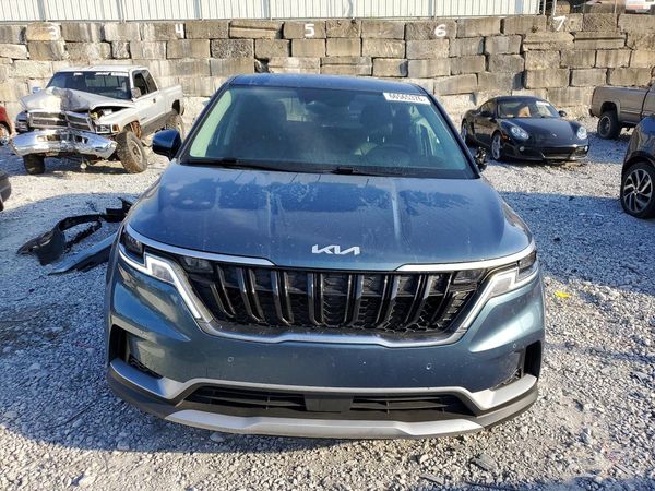 2024 KIA CARNIVAL