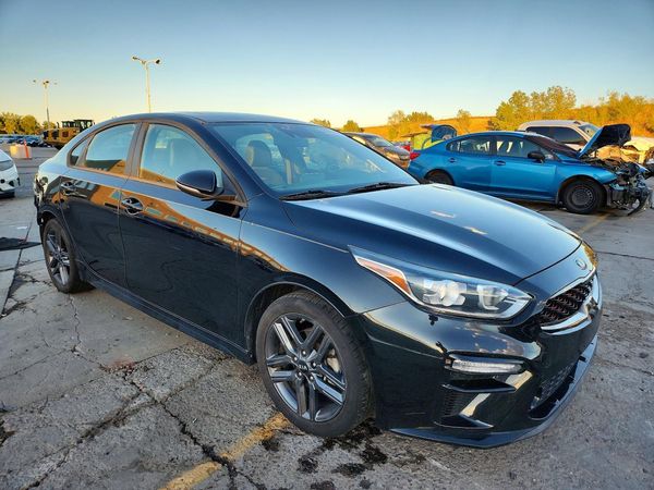 2020 KIA FORTE GT Line