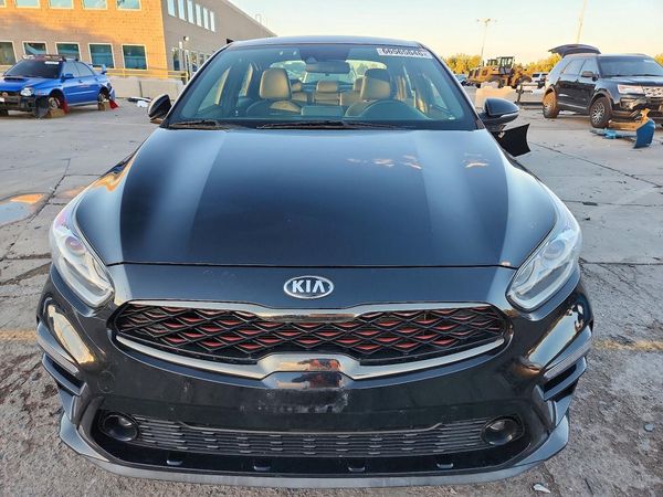2020 KIA FORTE GT Line