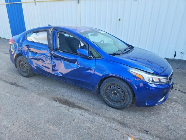 2018 KIA FORTE LX Pop,S,EX — Passenger 3/4