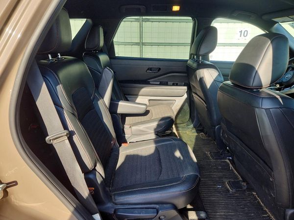 2023 NISSAN PATHFINDER