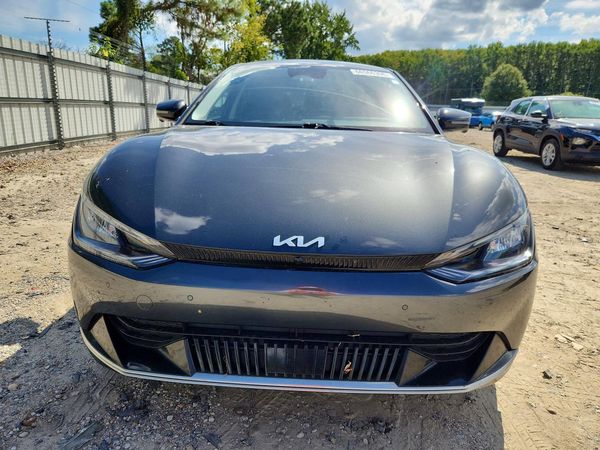 2022 KIA EV6