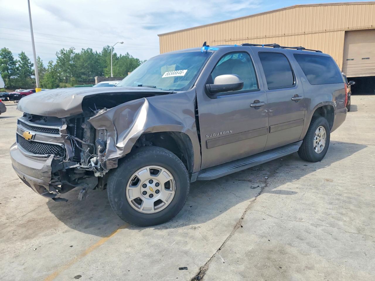 2013 CHEVROLET SUBURBAN LT