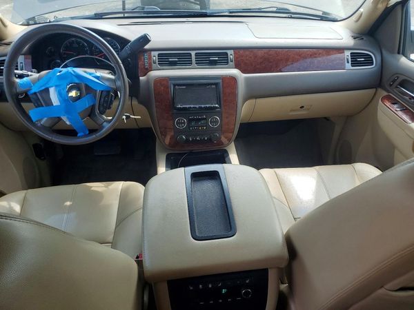 2013 CHEVROLET SUBURBAN LT