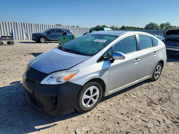 2014 TOYOTA PRIUS